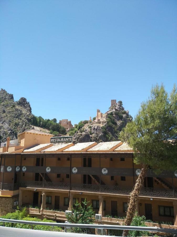 Alojamiento Mirador Del Castillo La Iruela Exterior photo